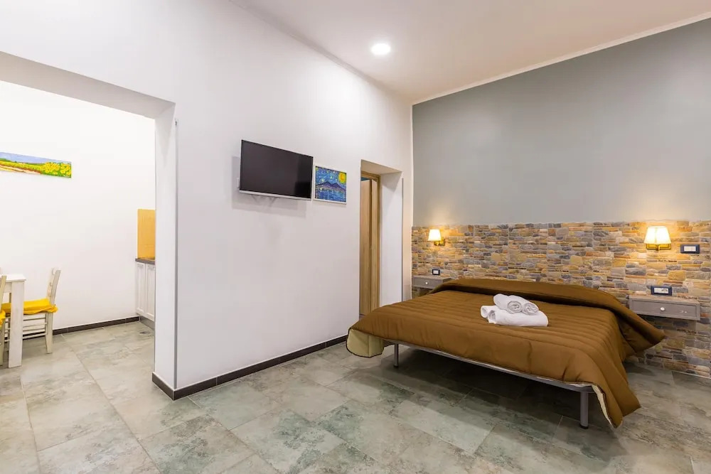 Studios 3 in Napoli With 1 Bathrooms