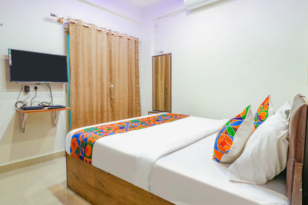 FabHotel E City Inn - 3 Km from Infosys Campus
