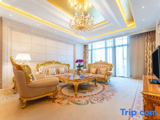 Yanzi Resort