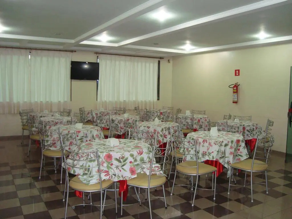 Canadá Hotel