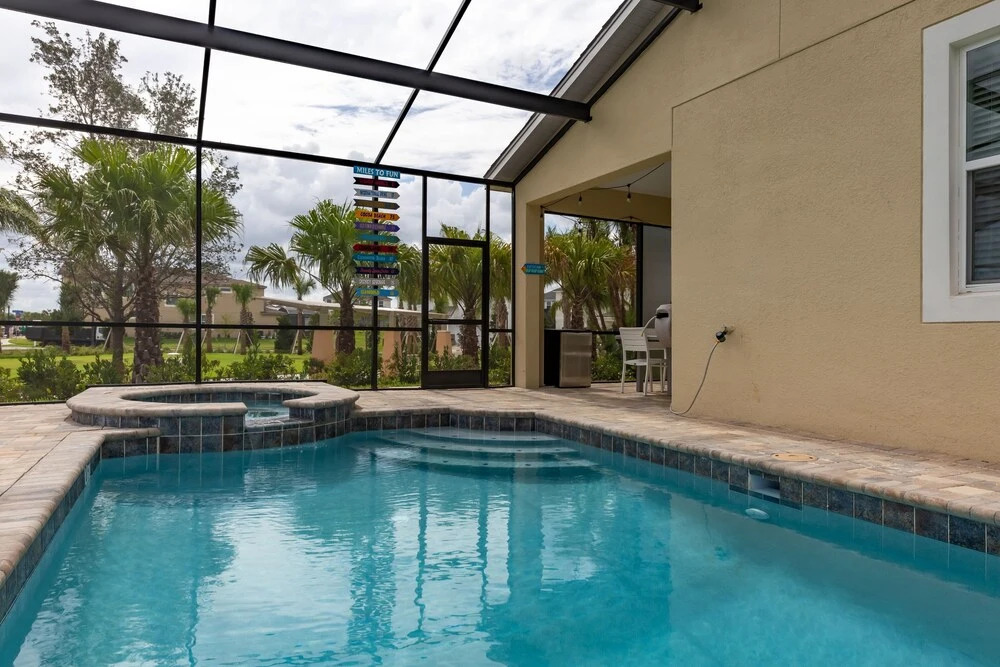So_960r Solara Luxury 5 Bedroom Home