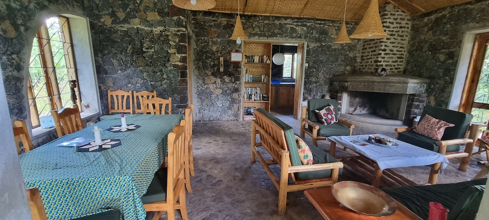Mutolere Coffee Pot Guest Houses