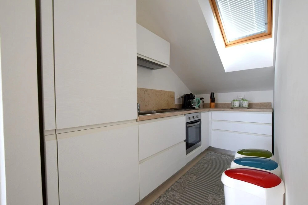 Apartment Roberto with Sea View
