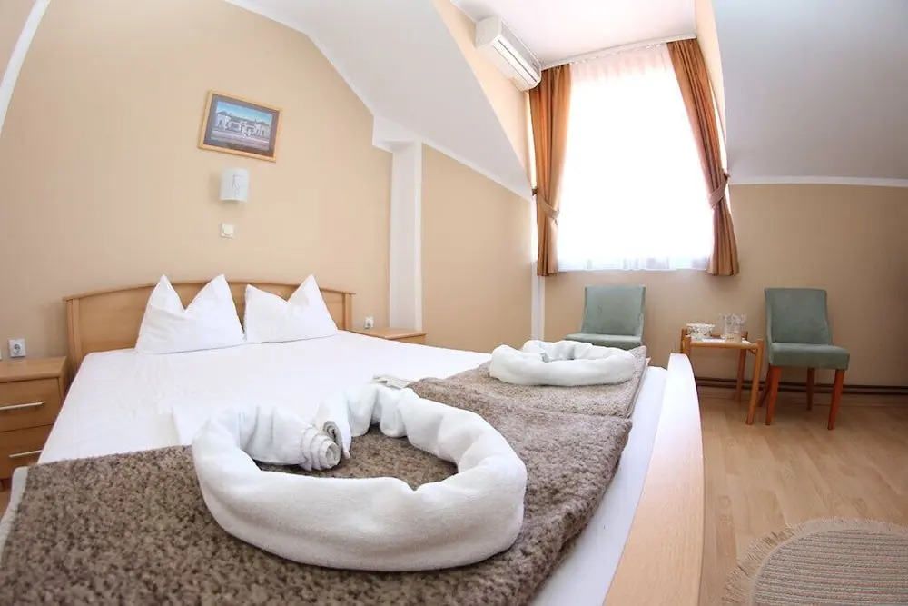Hotel Lux
