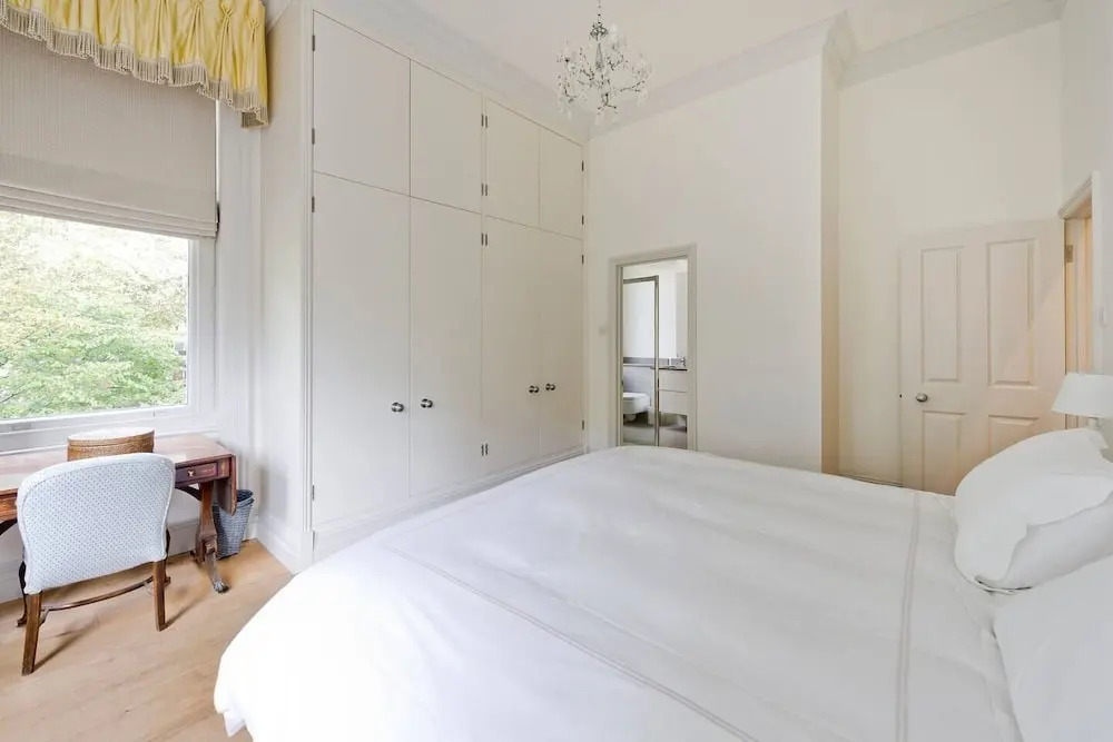 Lovely 2bed flat in Chelsea with exclusive views