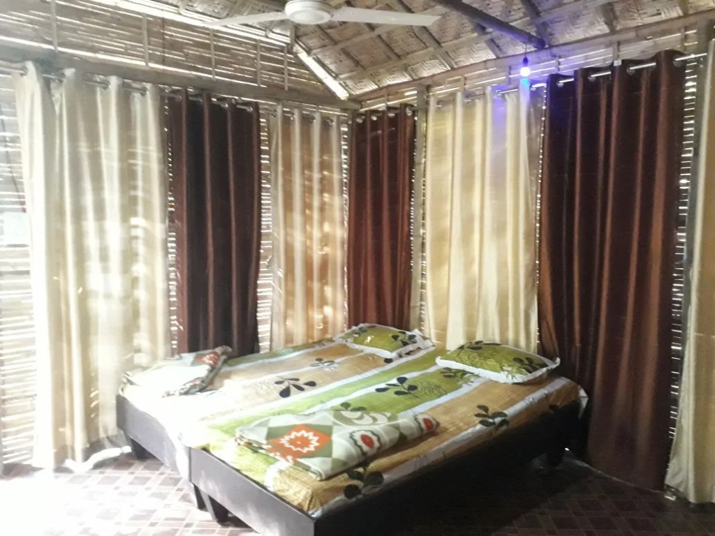 Gir Van Farm