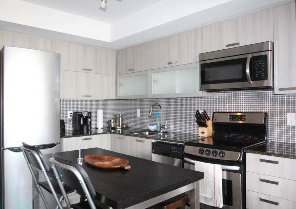AOC Suites - Penthouse Condo