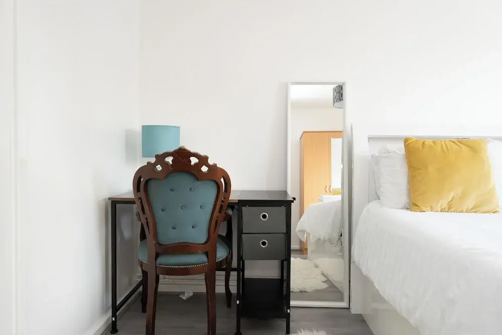 1bedlondonapt-freeparking-fastwifi-sofabed