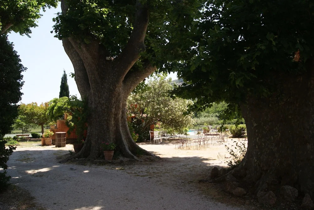 LE BOURGUET