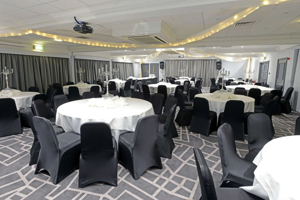 Village Hotel London Watford