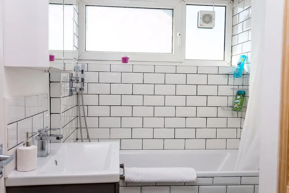 Newly Renovated 2 Bed in Stylish Southwark
