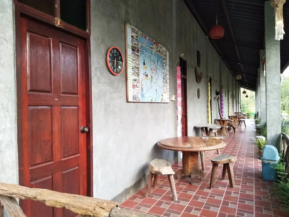 Honey Home Resort