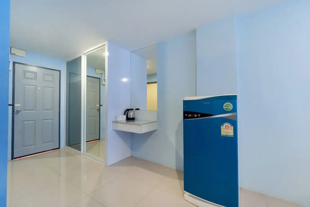 V Place Apartment