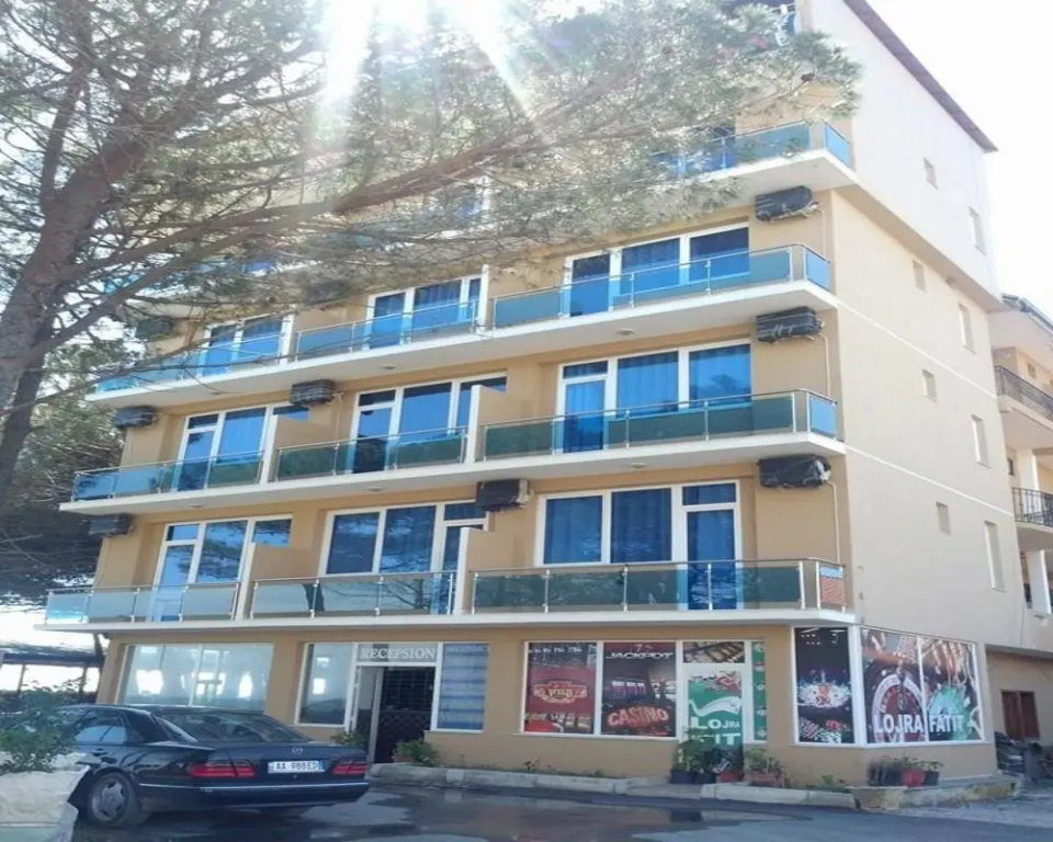 Hotel Fantazia Velipoje