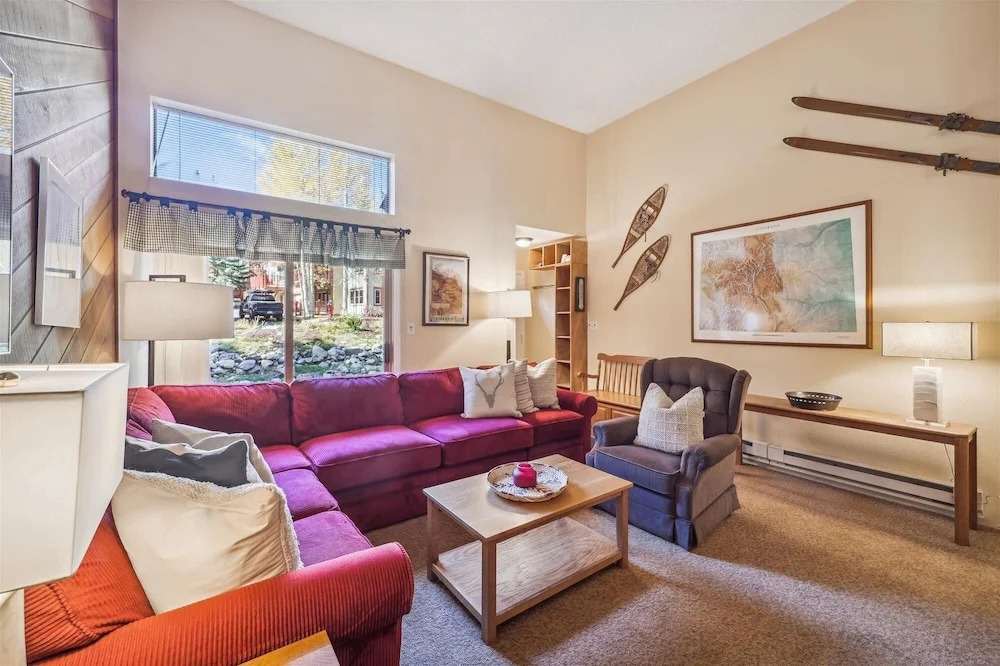 Winter Point 20 by RedAwning