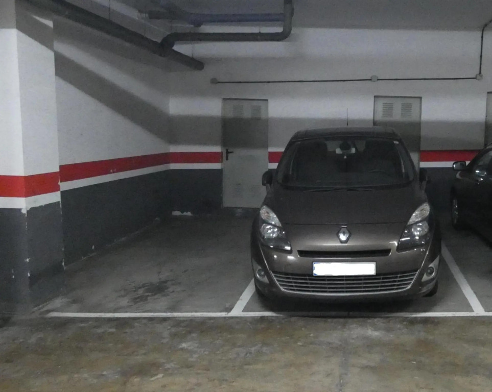 La Laguna, museo y parking
