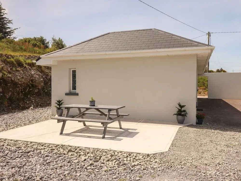 Coolnaharragill Lower Annexe