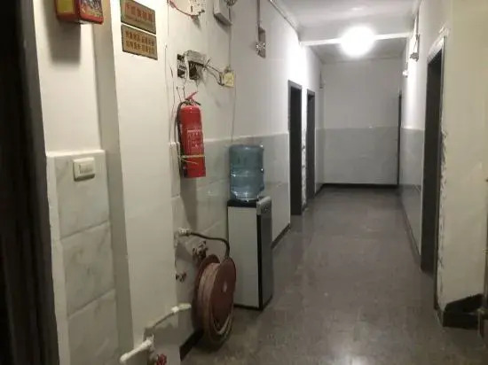 Longli Jinlong Hotel