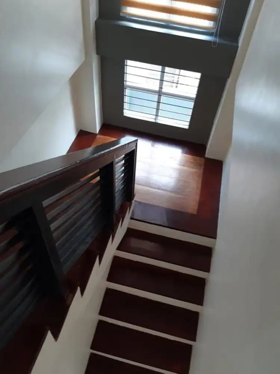 Restful 3BR Hillside Duplex House