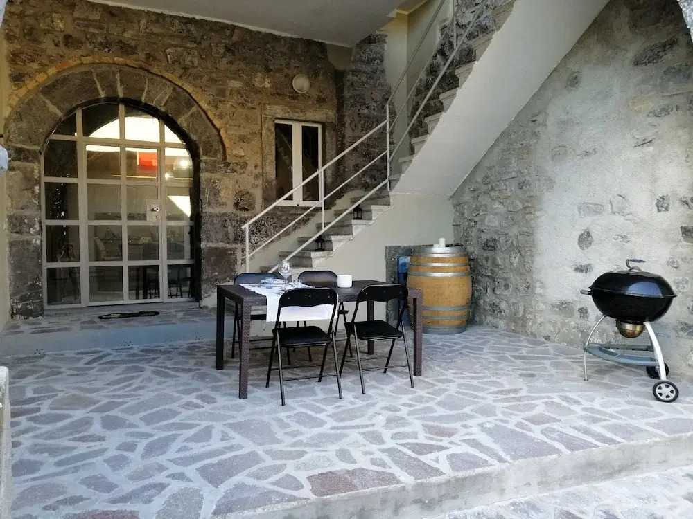 IseoLakeRental - Hill Apartments