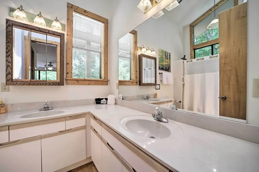 Mountain Views & Deck: Spacious Bryson City Home!