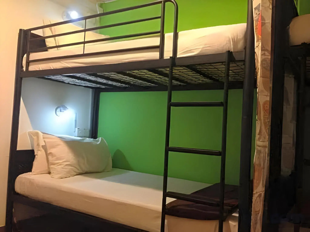 Woodpecker Lodge, Kuching
