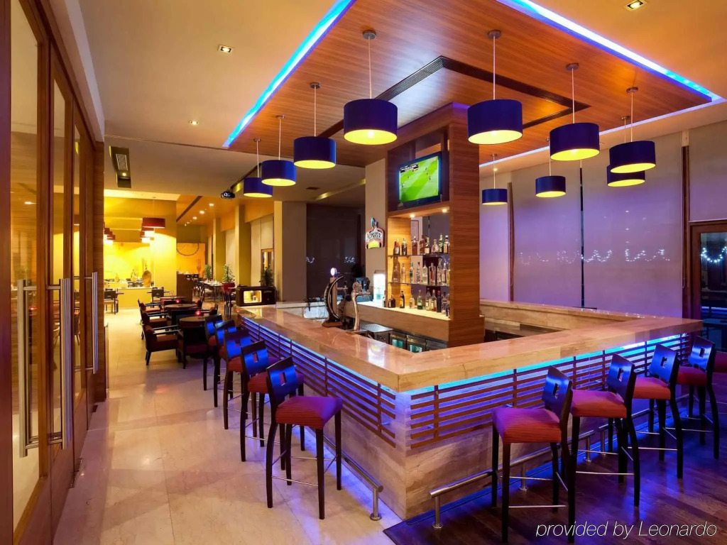 ibis Gurgaon Golf Course Road Hotel
