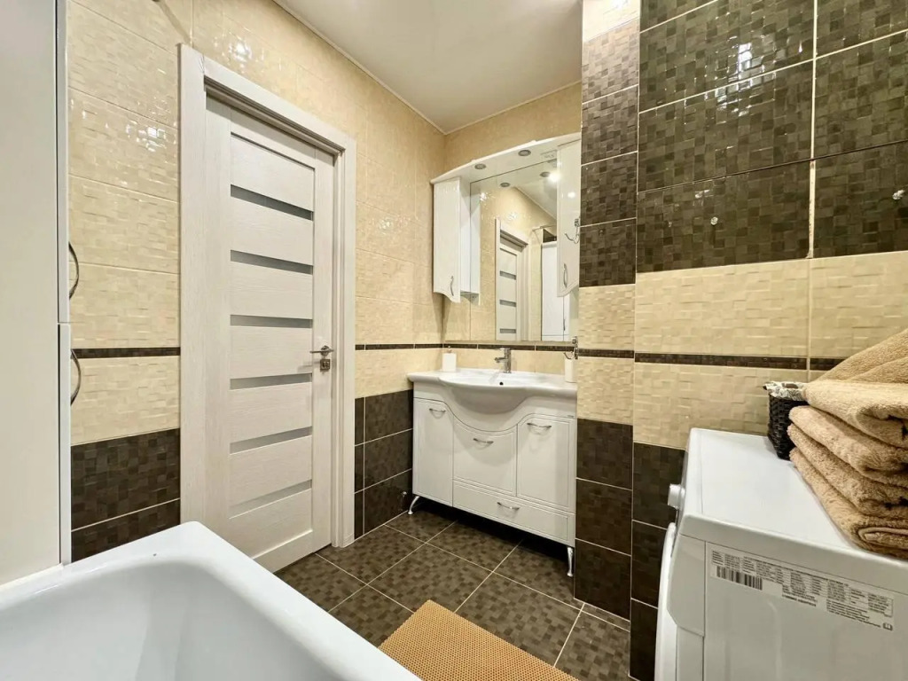 Rental Family Rooms (Рентал Фэмили Румс) на Олимпийском бульваре 12