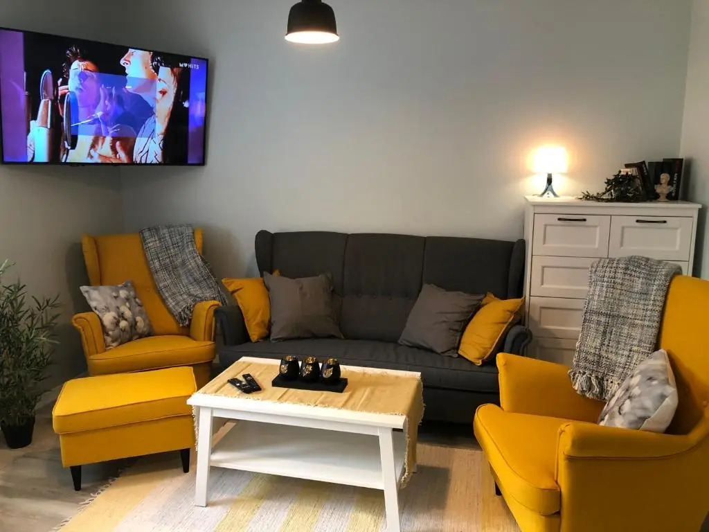 Niine apartment 12