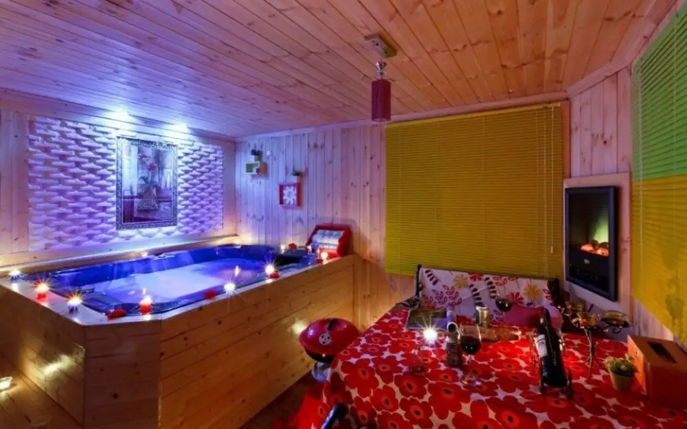 Green rose pension