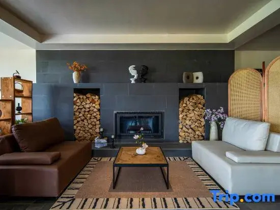 Xiangwang Lake View Vacation Homestay (Puzhehei Scenic Area Branch)