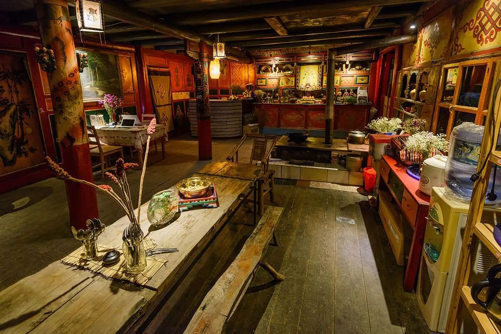 Ando Tibetan Inn