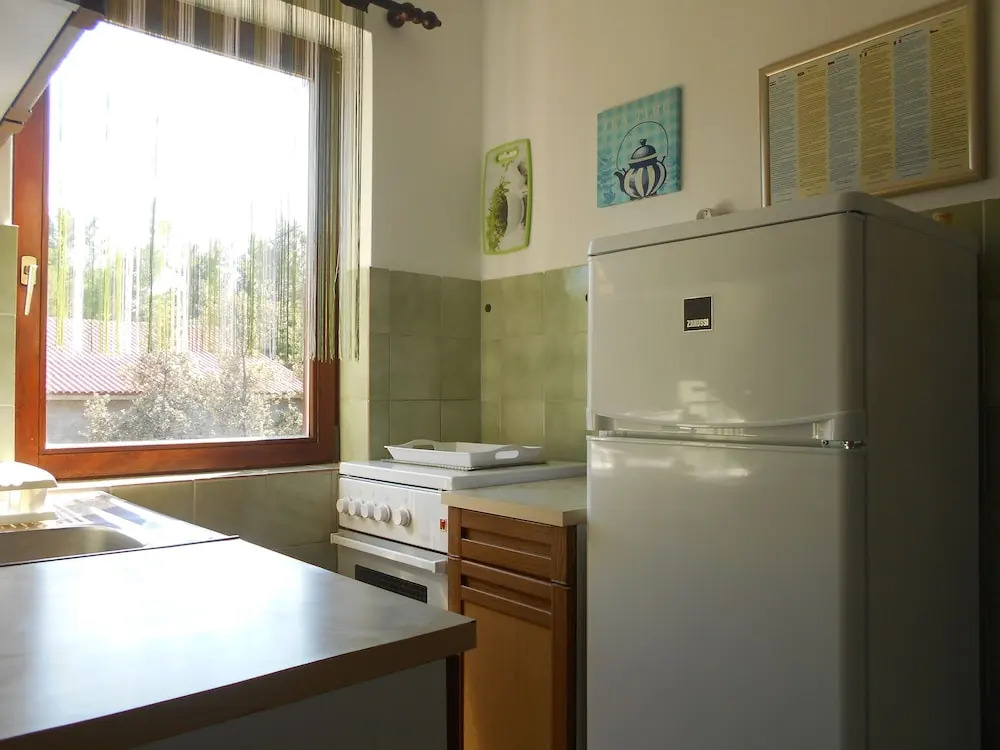 Cosy Apartment "elena" Near Center