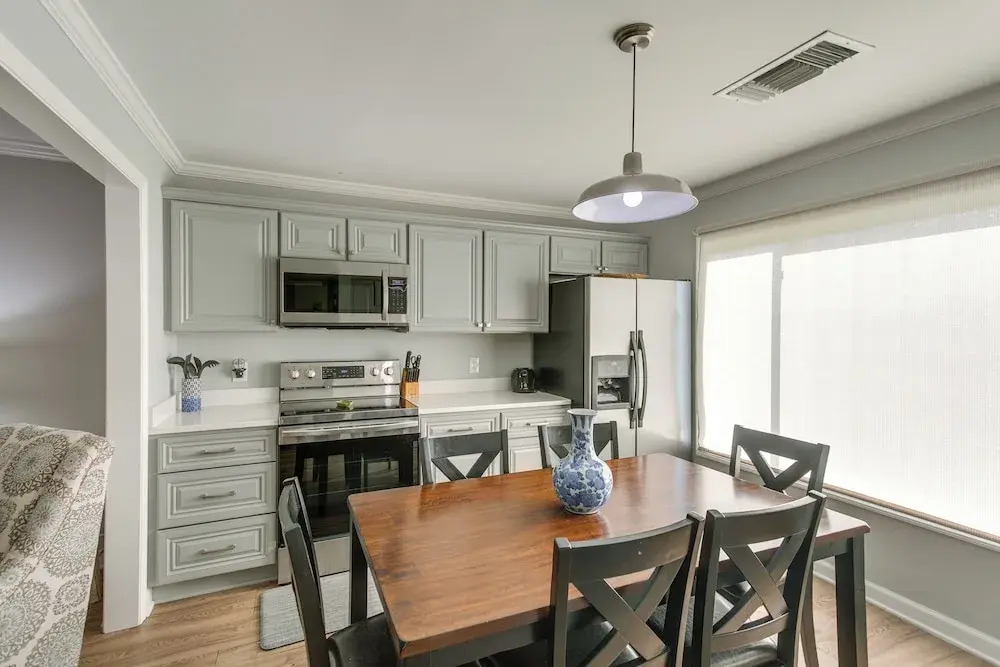 4 Mi to Beach: St Simons Island Golf Course Condo