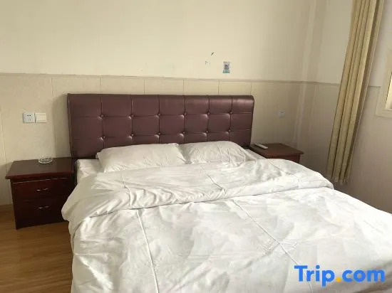 Xinhu Hostel