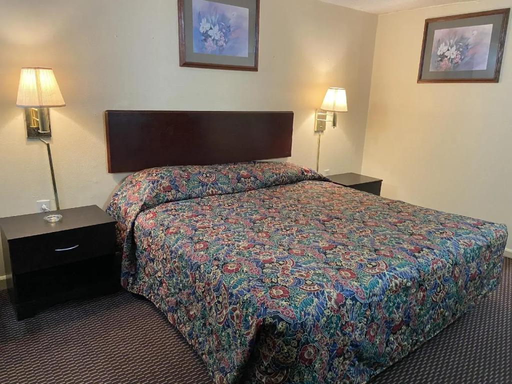 Knights Inn Corbin