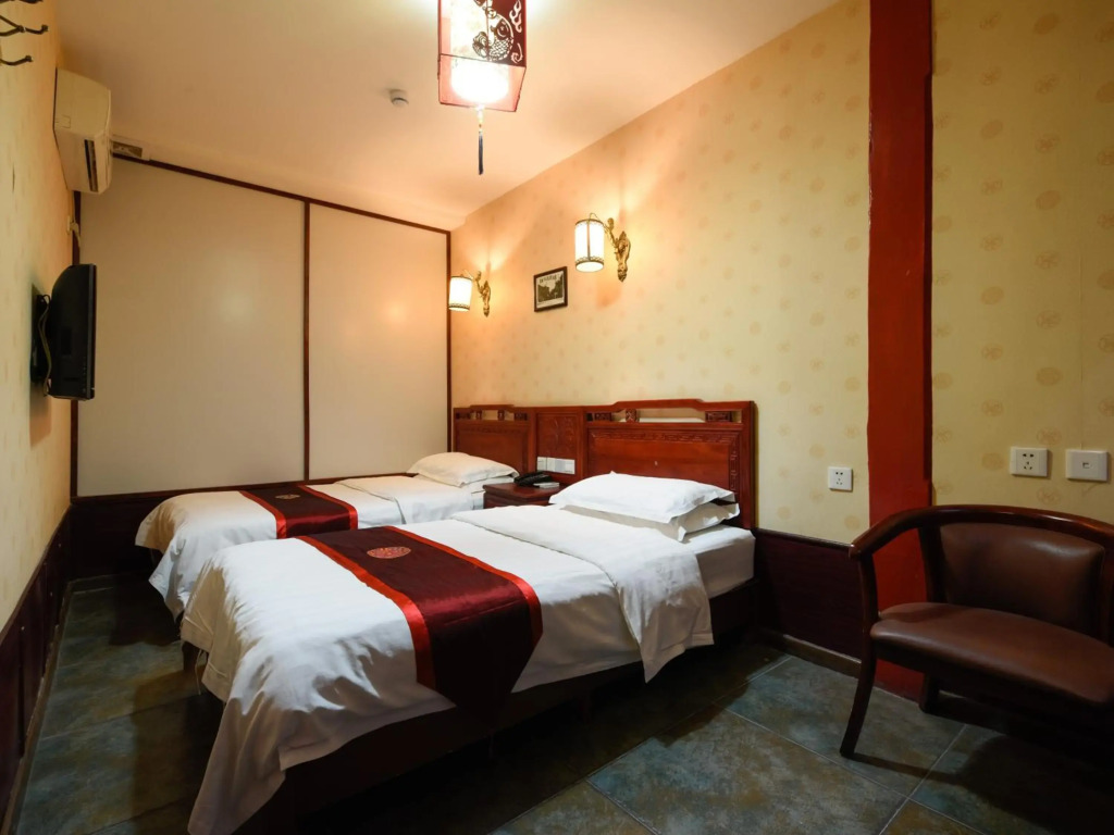 Qianmen Courtyard Hotel
