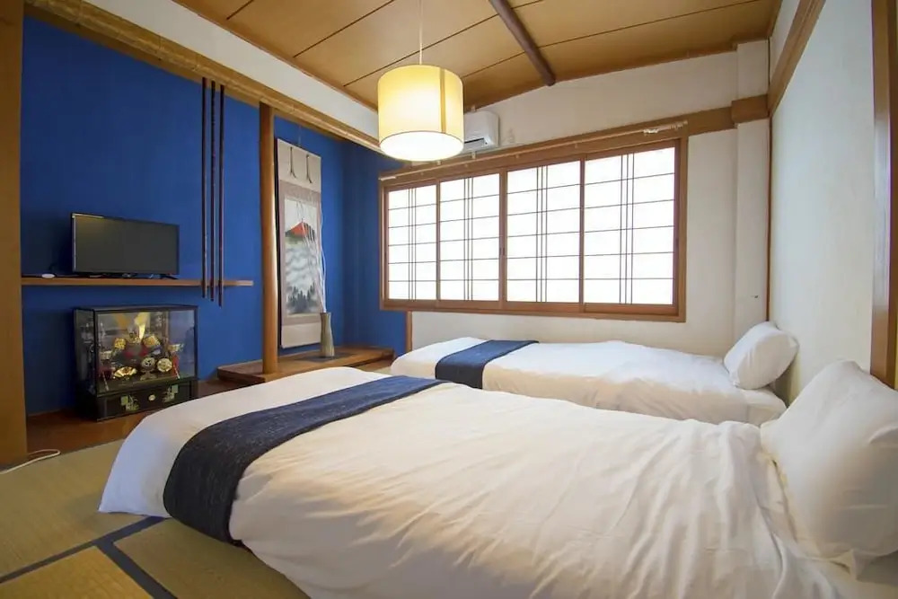 Guest House in Momodani (204-2)