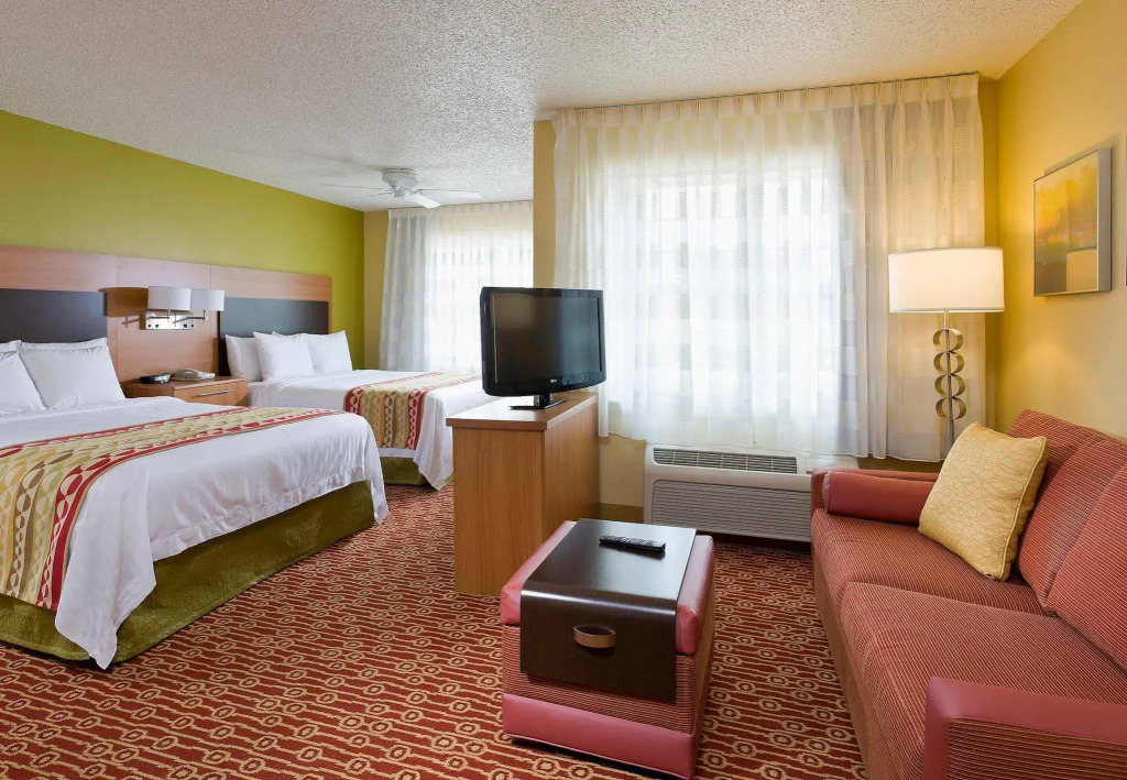 Candlewood Suites Bedford - Fort Worth by IHG
