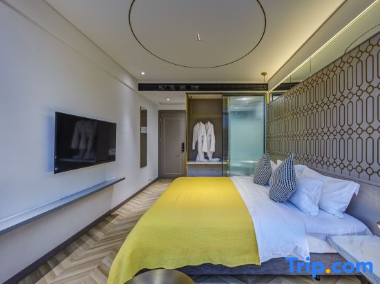 Tongli Qingyan · Shangpin Courtyard Riverside Vacation Apartment