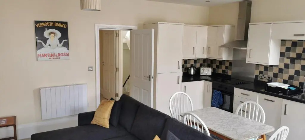 13 Princess Royal Terrace