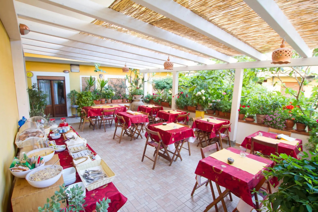 Hotel Donna Rosa
