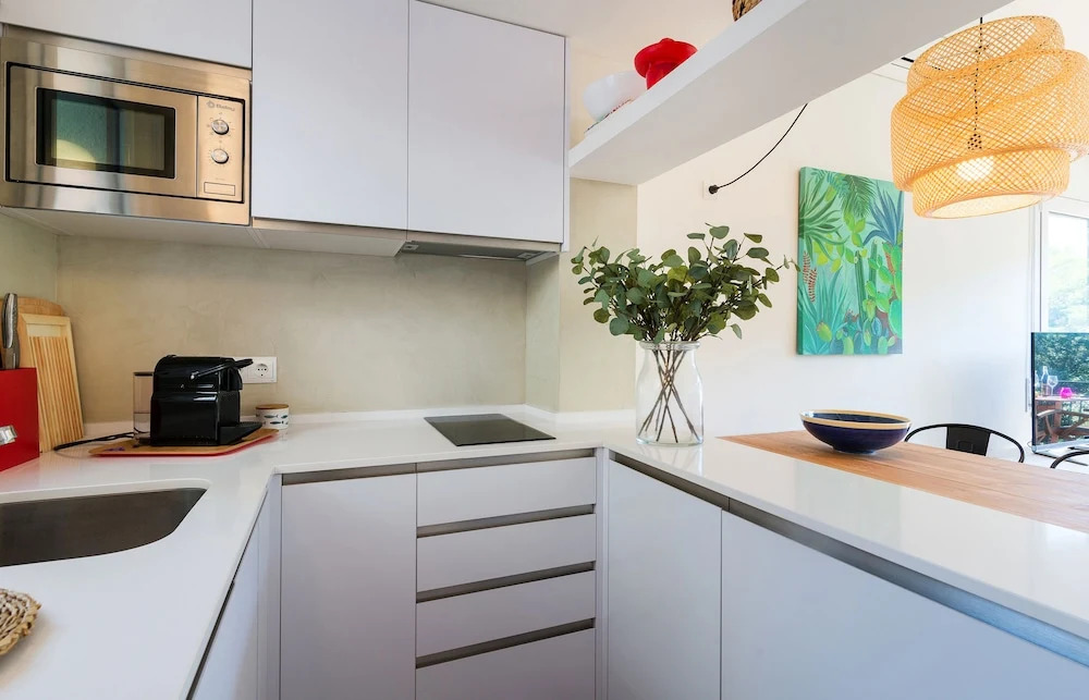 Stylish Sa Riera Apartment, 5 mins walk to Beach