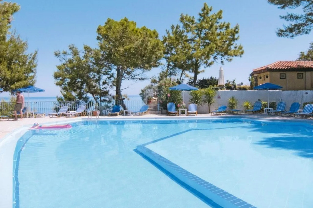 Celia Apartments