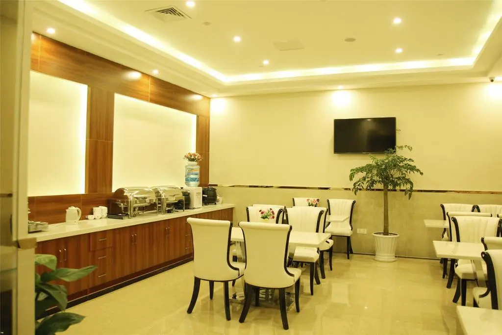 GreenTree Inn Guangdong Yangjiang Xiping Road Bus Terminal Station Express Hotel