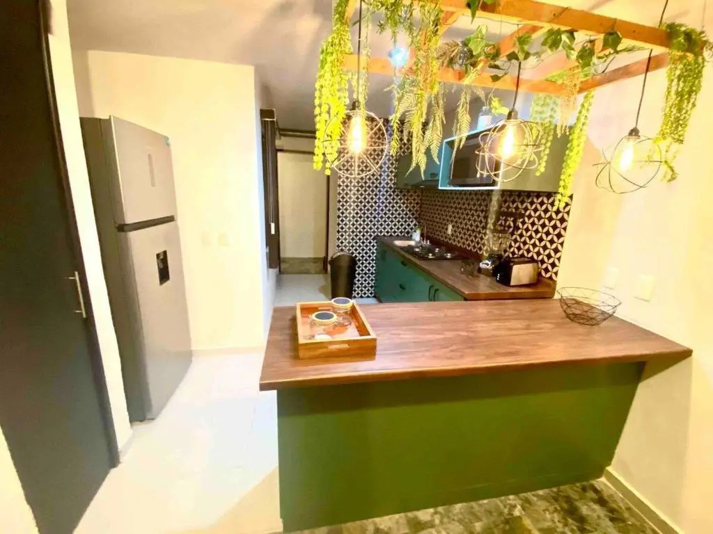 Planta Baja Enorme, Jardín, Parking, Hasta 11 Pax