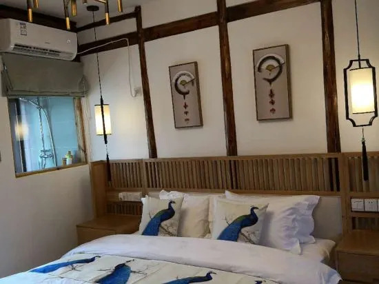 Qinnanshe Lane Inn (Tongli Ancient Town Store)