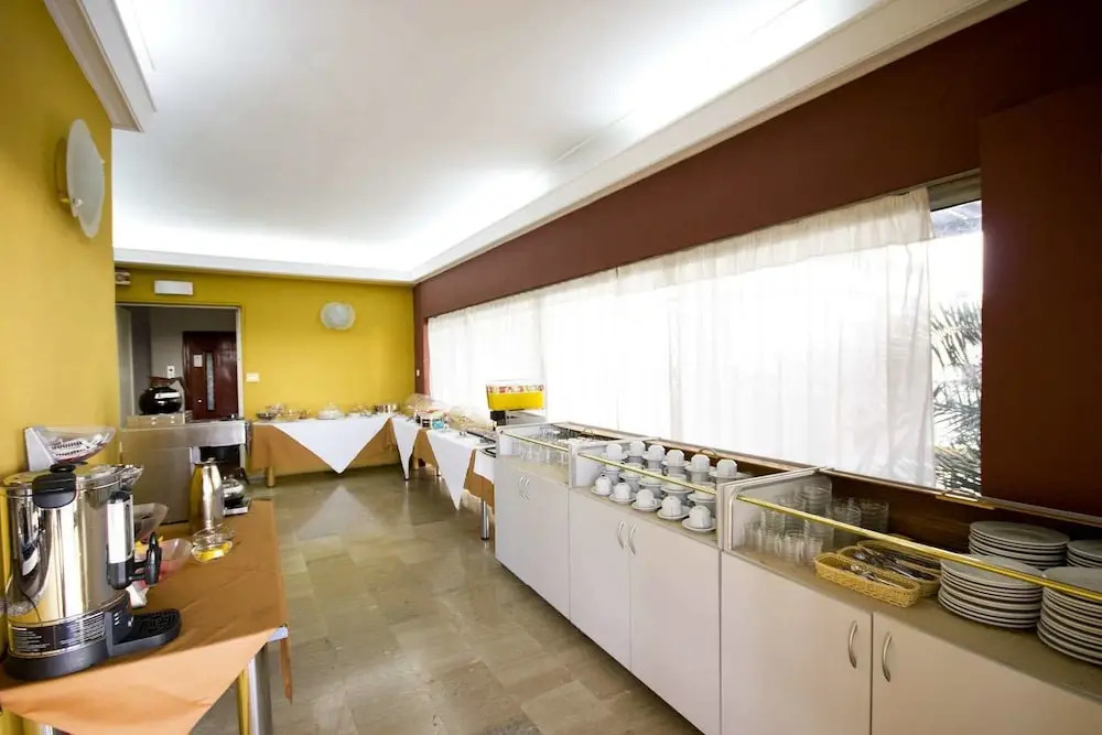 Diana Hotel