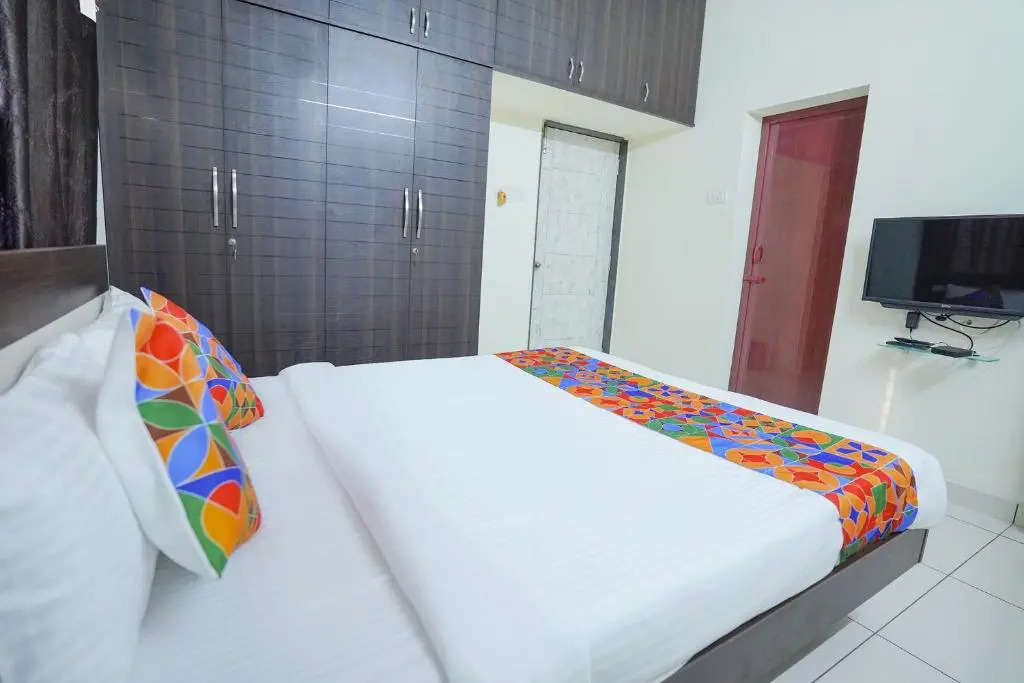 Town Space Apartment Hotel