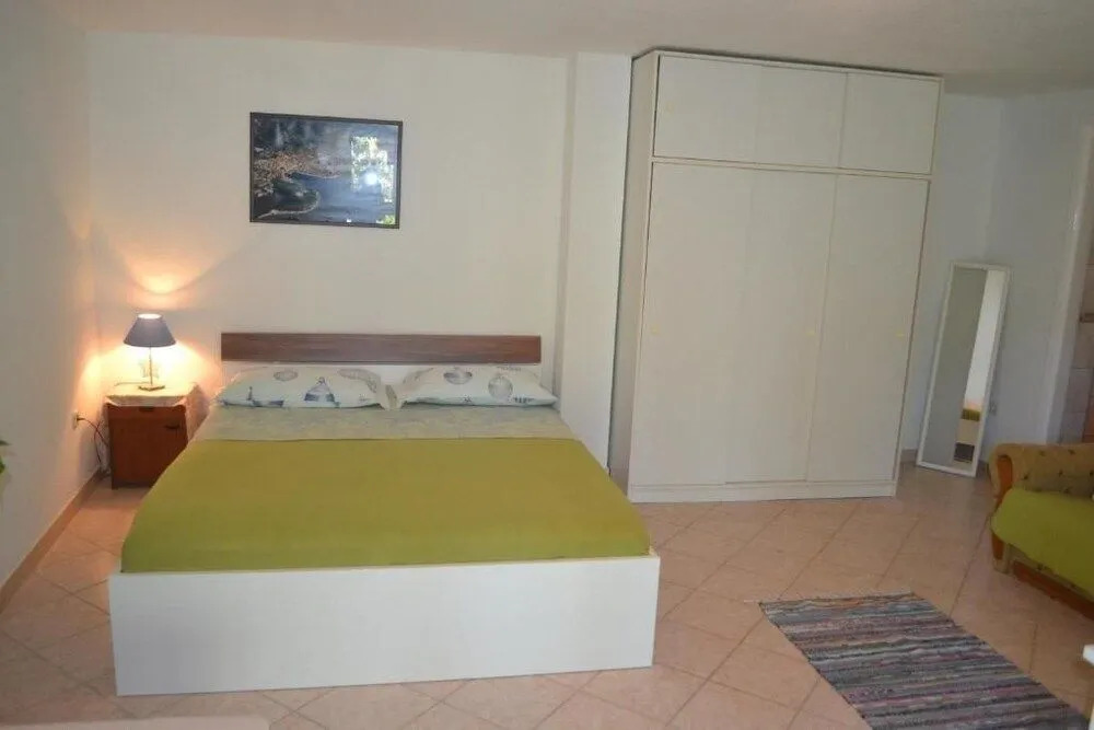 Villa Hraste